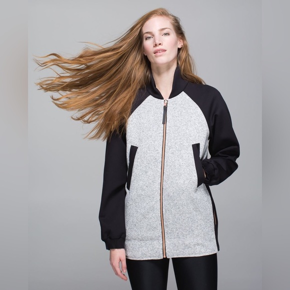 Lululemon Both Ways Bomber Reversible Jacket Size 8 - Picture 8 of 9